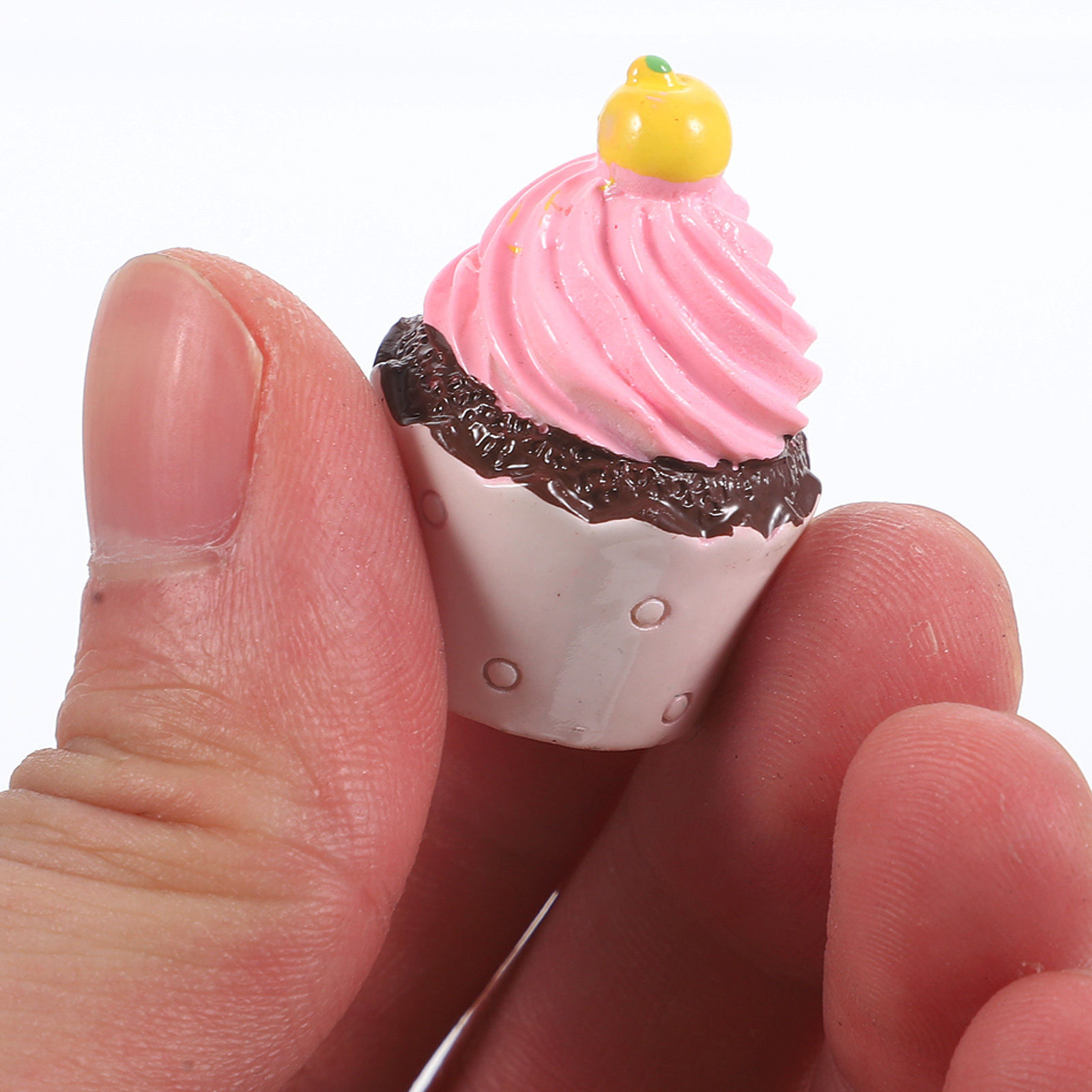 8Pcs Resin Simulated Cupcake D - Resin Crafts Diy recensione e prezzo
