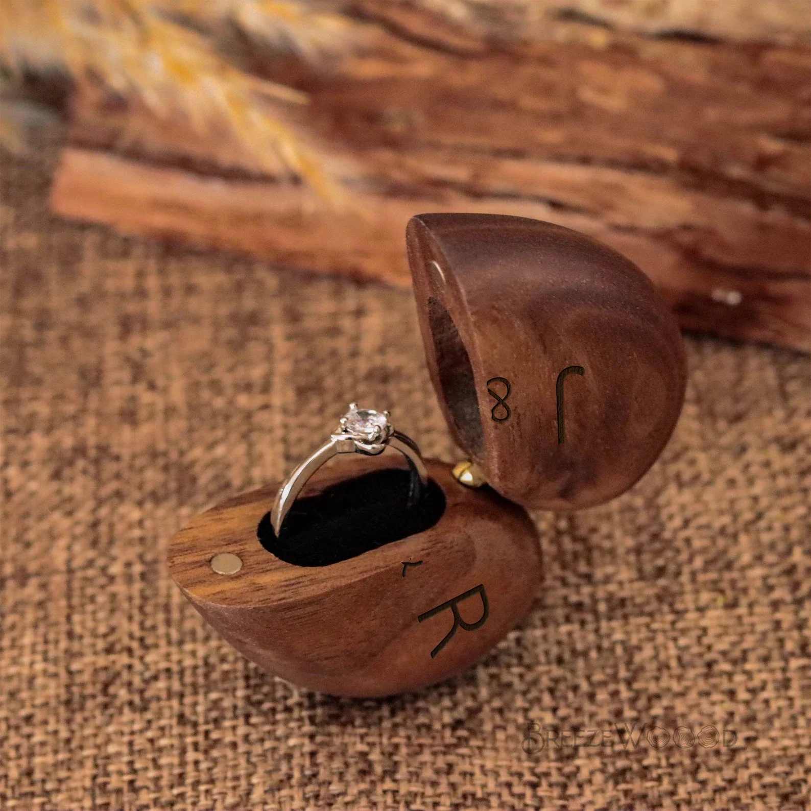Romantic Heart - Shaped Wooden - Wood Ring Blank recensione e prezzo