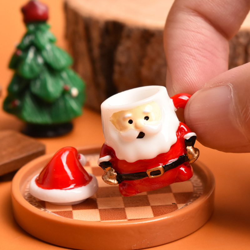 Mini Santa Teacup Ornament - R - Resin Craft Material recensione e prezzo